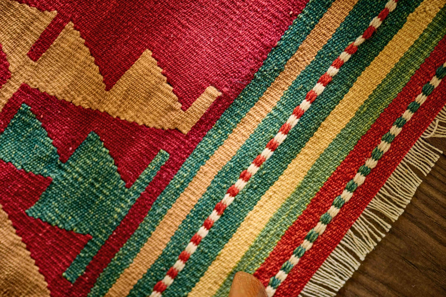 "Kav" Kilim